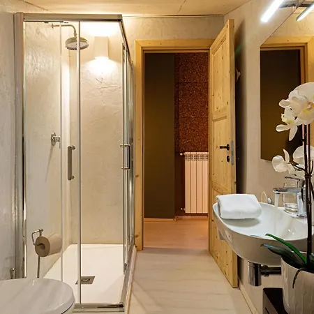 Lotus House * Lanciano