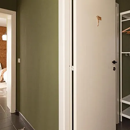Bed and breakfast Lotus House 3*