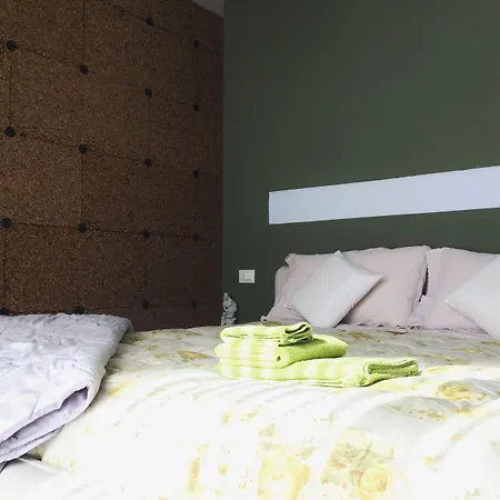 Lotus House Bed & Breakfast 3*