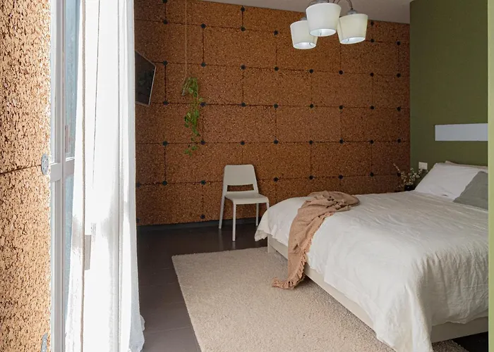 Alojamento de Acomodação e Pequeno-almoço Lotus House