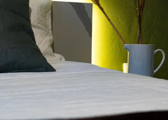 Alojamento de Acomodação e Pequeno-almoço Lotus House