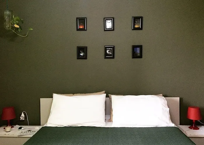 Alojamento de Acomodação e Pequeno-almoço Lotus House 3*