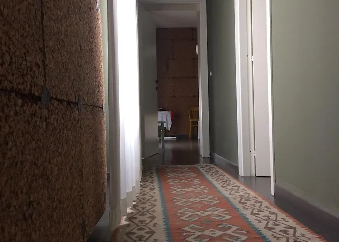 Alojamento de Acomodação e Pequeno-almoço Lotus House 3*