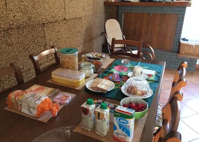 Alojamento de Acomodação e Pequeno-almoço Lotus House